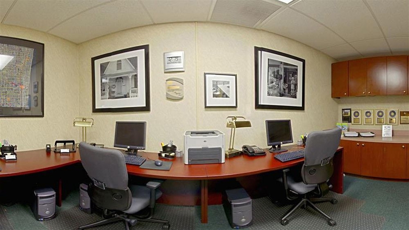 Imagen de los interiores del Hotel Hampton Inn Ft Lauderdale-plantation. Foto 8