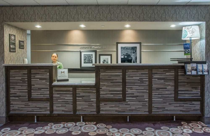 Imagen de los interiores del Hotel Hampton Inn Ft Lauderdale-plantation. Foto 10