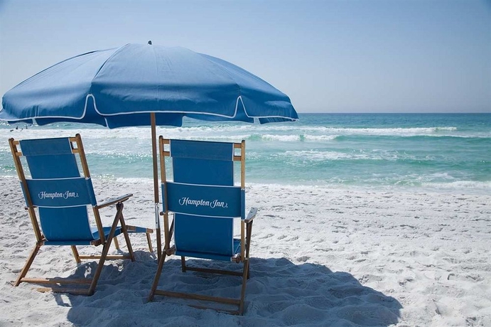 Imagen de los exteriores del Hotel Hampton Inn Ft. Walton Beach. Foto 9