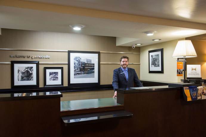 Imagen de los interiores del Hotel Hampton Inn Gainesville, Gainesville. Foto 17