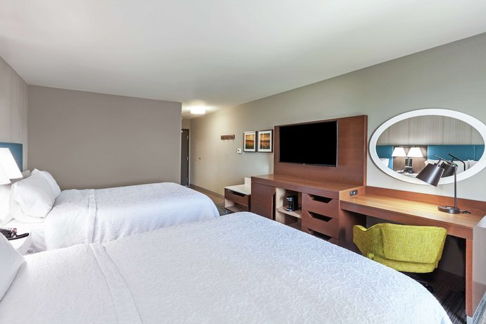 Imagen de la habitación del Hotel Hampton Inn Gardner Conference Center. Foto 6