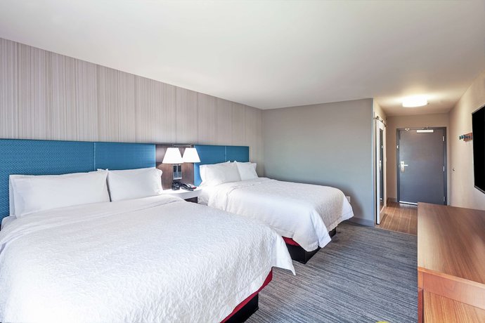 Imagen de la habitación del Hotel Hampton Inn Gardner Conference Center. Foto 12