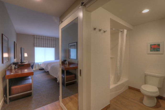 Imagen de la habitación del Hotel Hampton Inn Gatlinburg Historic Nature Trail. Foto 13