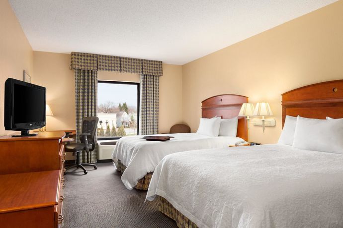Imagen de la habitación del Hotel Hampton Inn Geneva. Foto 5