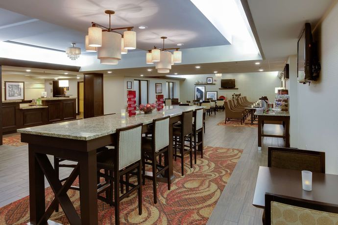 Imagen de los interiores del Hotel Hampton Inn Gettysburg. Foto 17
