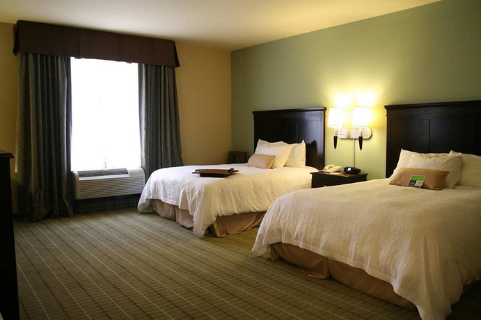 Imagen de la habitación del Hotel Hampton Inn Gonzales. Foto 7