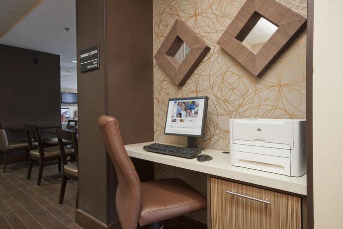 Imagen general del Hotel Hampton Inn Grand Rapids-north. Foto 2