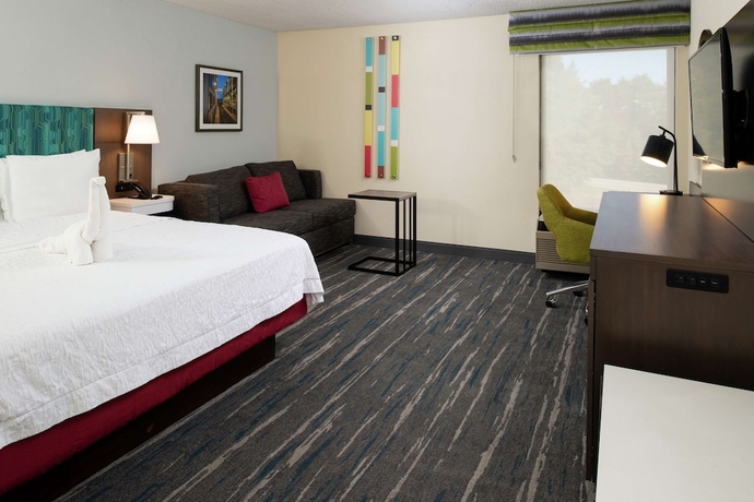 Imagen de la habitación del Hotel Hampton Inn Greensboro-airport. Foto 10