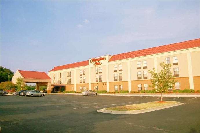 Imagen general del Hotel Hampton Inn Greensboro-east. Foto 1