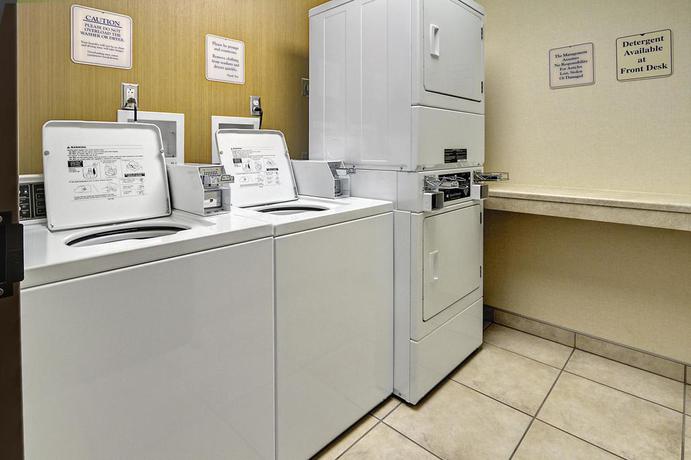 Imagen general del Hotel Hampton Inn Greensburg. Foto 5