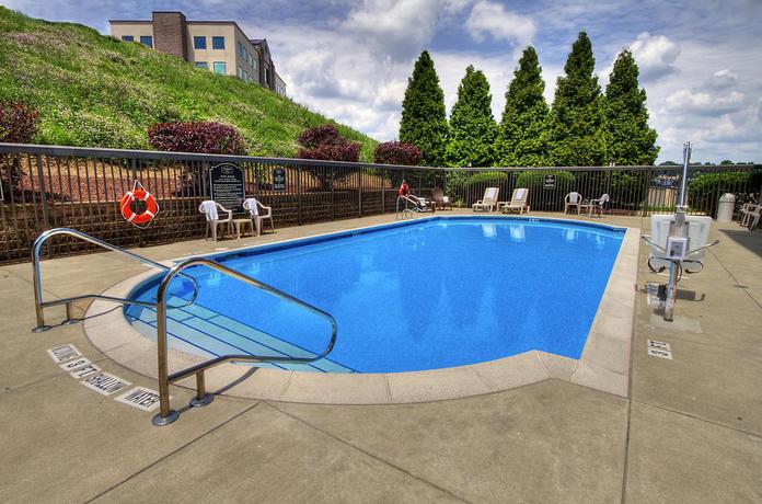 Imagen general del Hotel Hampton Inn Greensburg. Foto 7