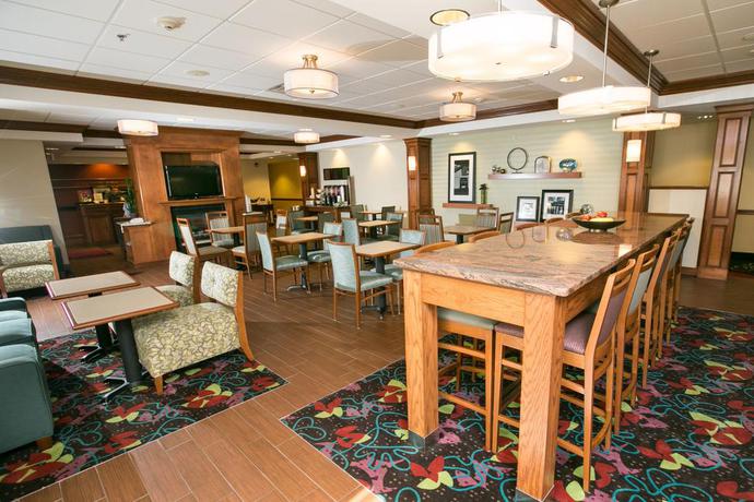 Imagen general del Hotel Hampton Inn Hadley-Amherst Area. Foto 3