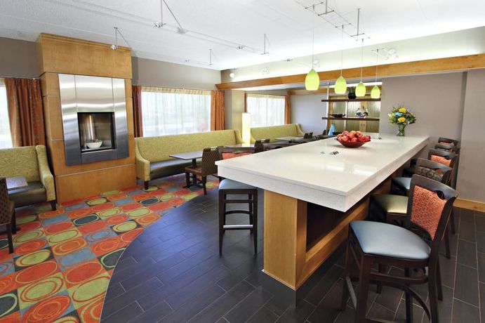 Imagen general del Hotel Hampton Inn Hagerstown-i-81. Foto 10