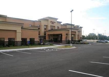 Imagen general del Hotel Hampton Inn Harrison. Foto 5
