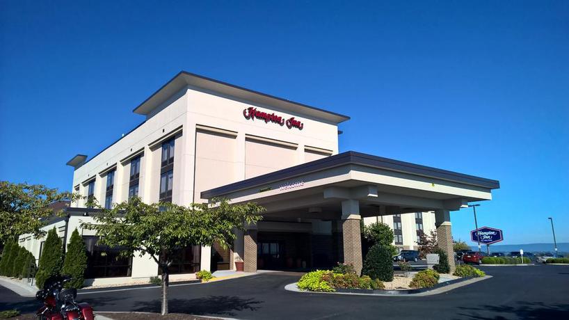 Imagen general del Hotel Hampton Inn Harrisonburg - University. Foto 11