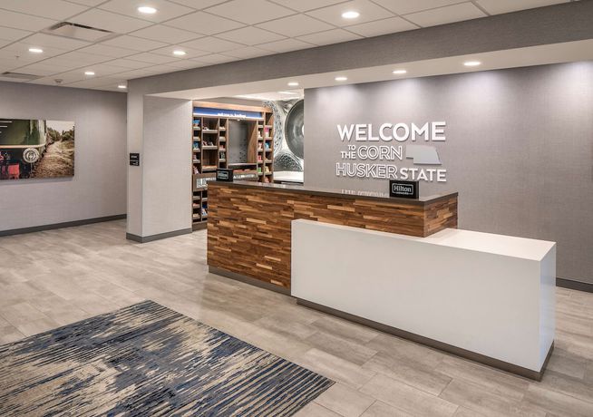 Imagen de los interiores del Hotel Hampton Inn Hastings. Foto 11