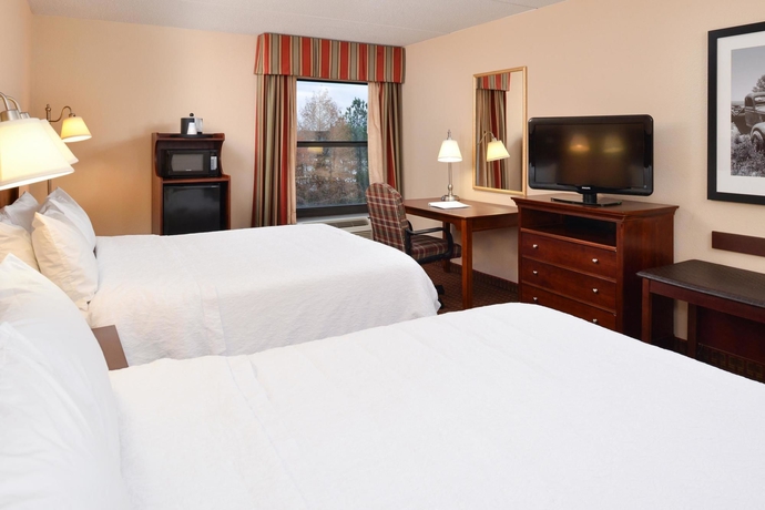 Imagen de la habitación del Hotel Hampton Inn Henderson. Foto 6