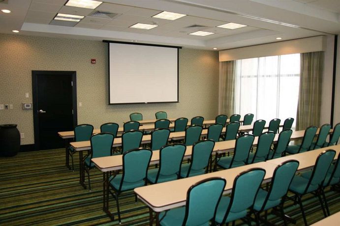 Imagen de los interiores del Hotel Hampton Inn Hickory. Foto 14