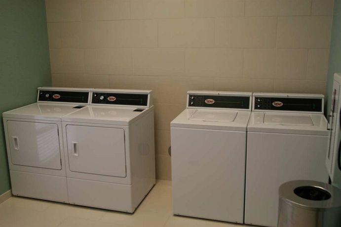 Imagen de los interiores del Hotel Hampton Inn Hickory. Foto 15
