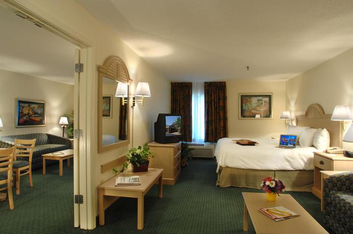 Imagen general del Hotel Hampton Inn Hilton Head. Foto 11