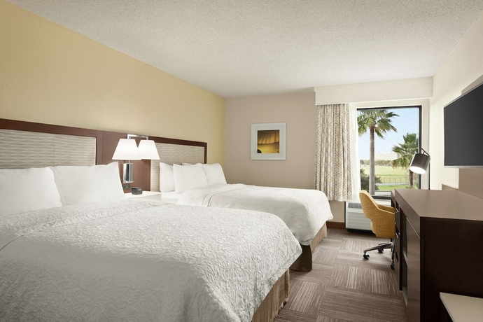 Imagen de la habitación del Hotel Hampton Inn Houston Hobby Airport. Foto 13