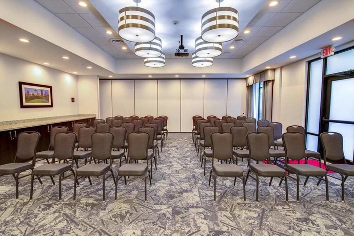 Imagen de los interiores del Hotel Hampton Inn Houston I-10 East. Foto 13