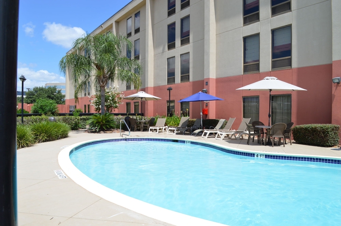 Imagen de la piscina del Hotel Hampton Inn Houston I-10w Energy Corridor. Foto 13