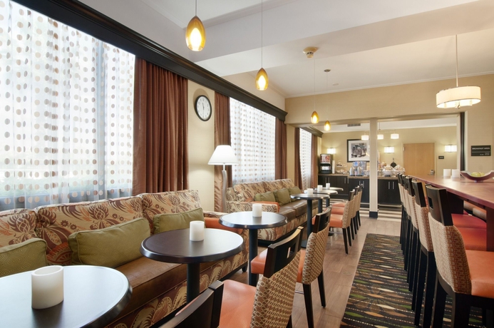 Imagen general del Hotel Hampton Inn Houston-brookhollow. Foto 2