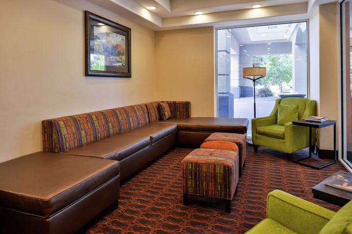 Imagen de los interiores del Hotel Hampton Inn Idaho Falls/airport. Foto 17