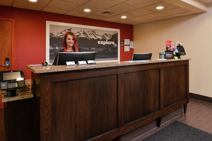 Imagen de los interiores del Hotel Hampton Inn Idaho Falls/airport. Foto 18
