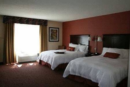 Imagen de la habitación del Hotel Hampton Inn Indiana. Foto 3