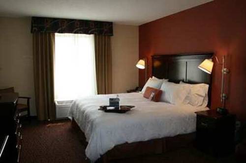 Imagen de la habitación del Hotel Hampton Inn Indiana. Foto 5