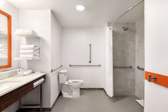 Imagen de la habitación del Hotel Hampton Inn Indianapolis Downtown Iupui. Foto 5