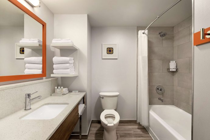 Imagen de la habitación del Hotel Hampton Inn Indianapolis Downtown Iupui. Foto 10