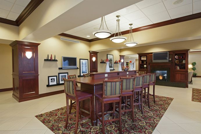 Imagen del bar/restaurante del Hotel Hampton Inn Indianapolis Northwest - Park 100. Foto 5