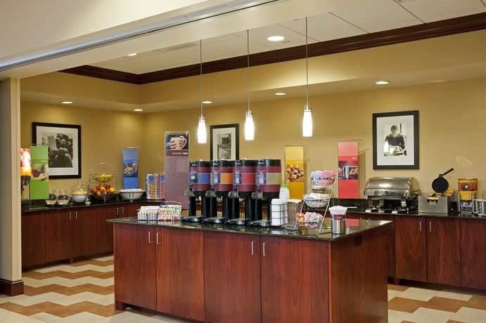 Imagen de los interiores del Hotel Hampton Inn Indianapolis Northwest - Park 100. Foto 10
