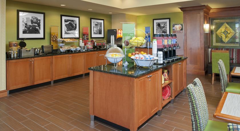 Imagen general del Hotel Hampton Inn Indianapolis/Carmel. Foto 8