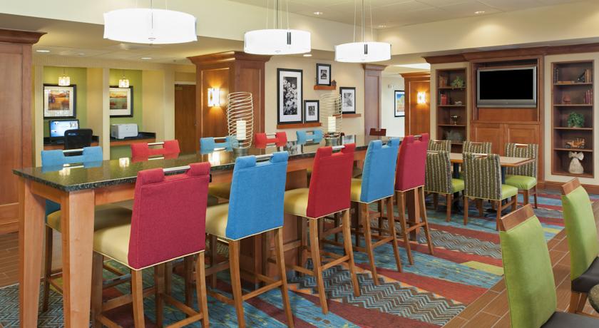 Imagen general del Hotel Hampton Inn Indianapolis/Carmel. Foto 10