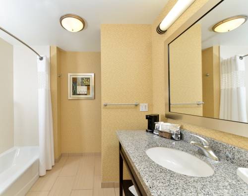 Imagen de la habitación del Hotel Hampton Inn Iowa City/university Area. Foto 7