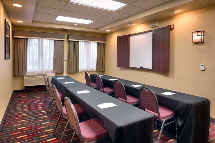 Imagen de los interiores del Hotel Hampton Inn Irvine East - Lake Forest. Foto 11