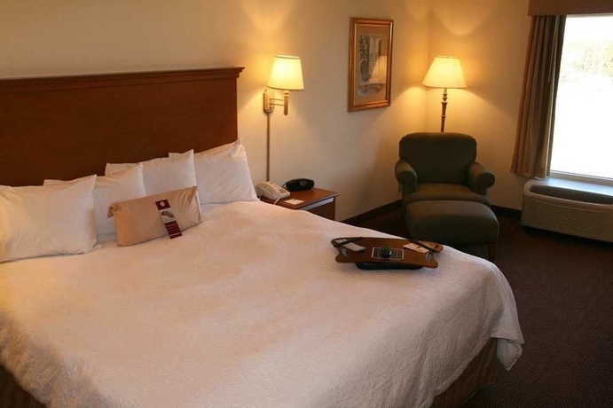 Imagen de la habitación del Hotel Hampton Inn Jacksonville East Regency Square. Foto 2