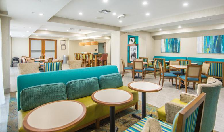 Imagen general del Hotel Hampton Inn Jacksonville South/i-95 At Jtb. Foto 2
