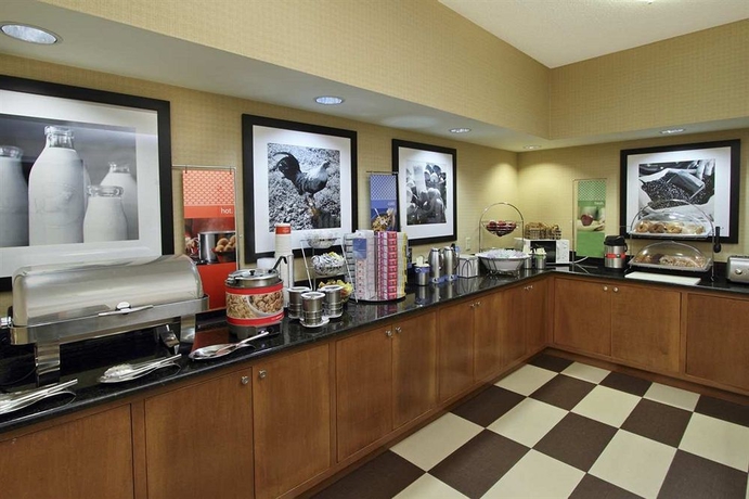 Imagen del bar/restaurante del Hotel Hampton Inn Jacksonville/ponte Vedra Beach-mayo Clinic Area. Foto 5