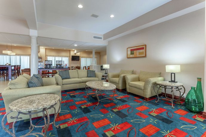 Imagen de los interiores del Hotel Hampton Inn Jefferson City At Capital Mall. Foto 15