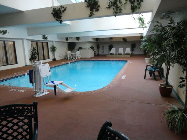 Imagen de la piscina del Hotel Hampton Inn Jefferson City At Capital Mall. Foto 20