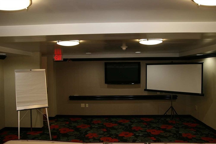 Imagen de los interiores del Hotel Hampton Inn Jericho - Westbury. Foto 10