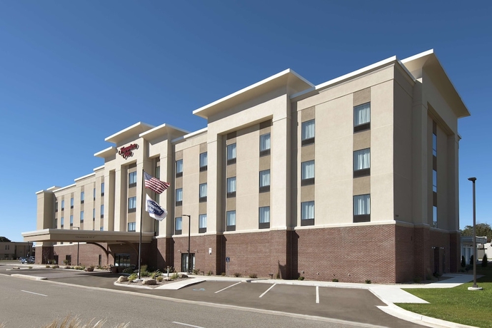 Imagen general del Hotel Hampton Inn Kalamazoo. Foto 1