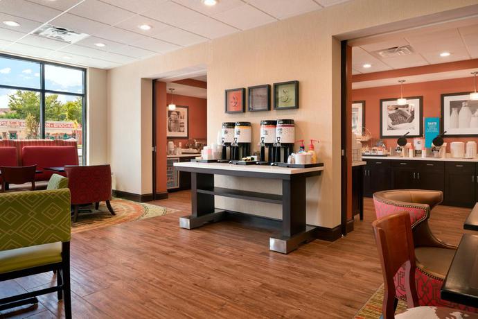 Imagen del bar/restaurante del Hotel Hampton Inn Kanab. Foto 2