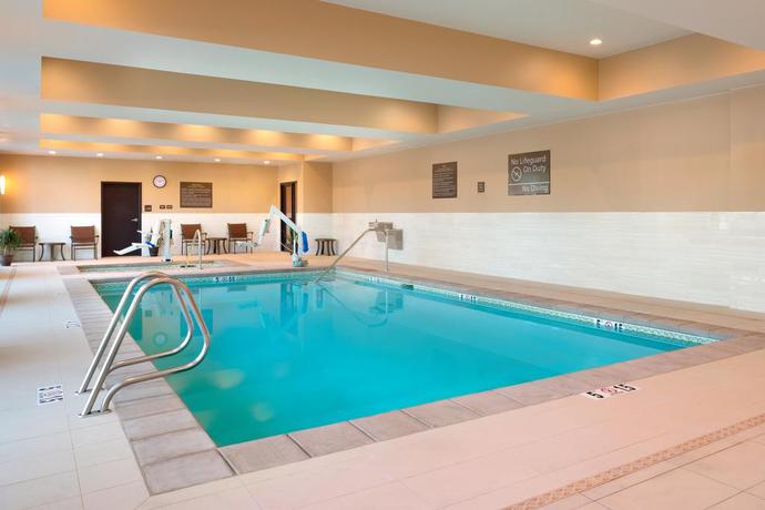 Imagen de la piscina del Hotel Hampton Inn Kanab. Foto 11