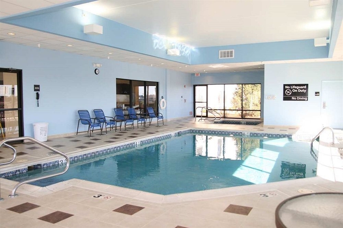 Imagen de la piscina del Hotel Hampton Inn Kansas City - Liberty. Foto 14